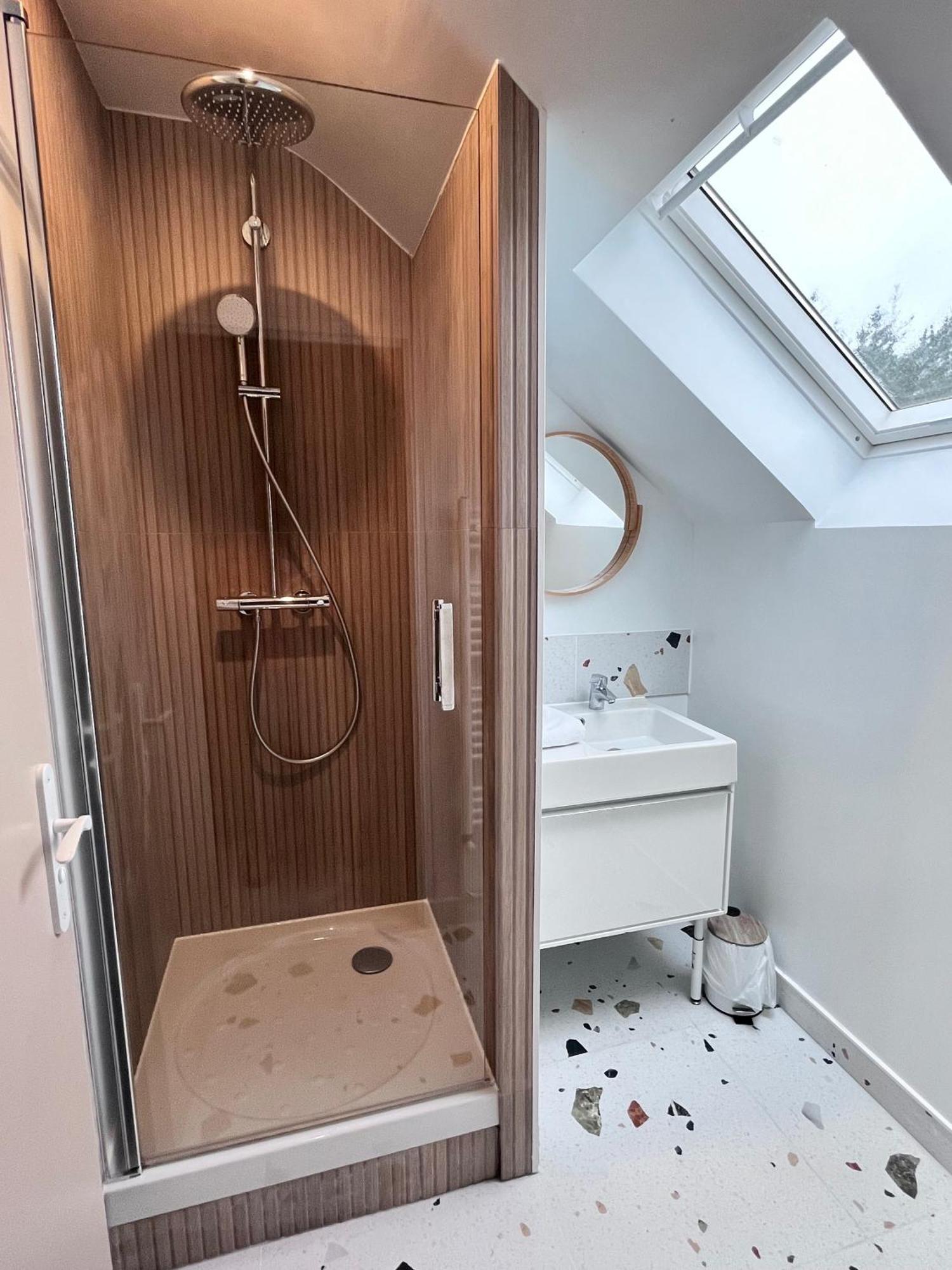 La Villa Du Golf - Avec Piscine Couverte Chauffee Et Jacuzzi Le Tronchet  Екстериор снимка
